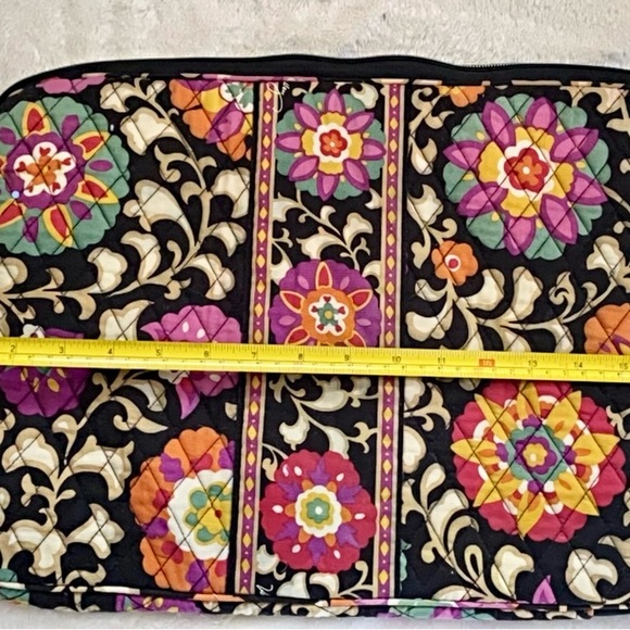 Vera Bradley lap top bag - Picture 3 of 10
